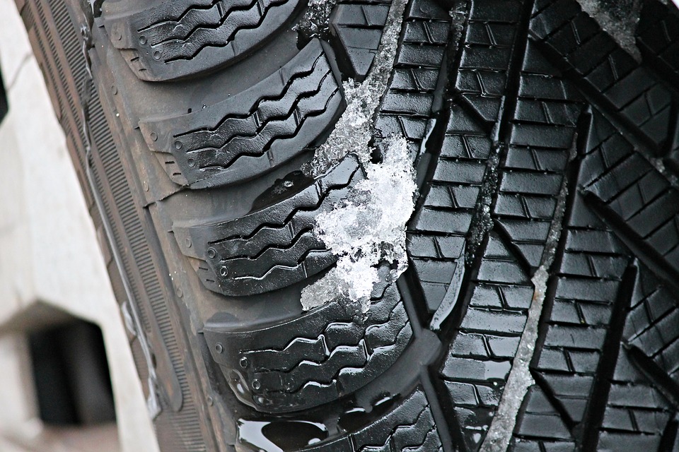 Winter tires required as of October 1