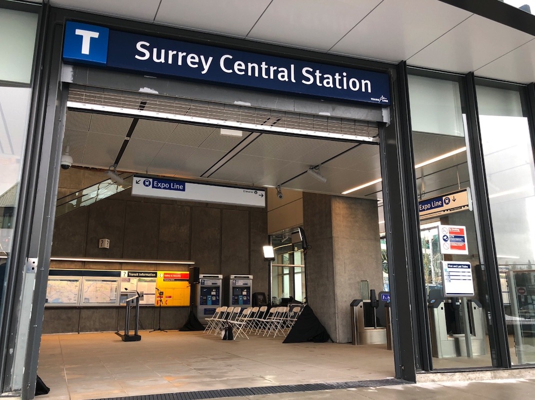 Leslie and Scooter chat with Surrey man who took down white supremacist poster at SkyTrain station