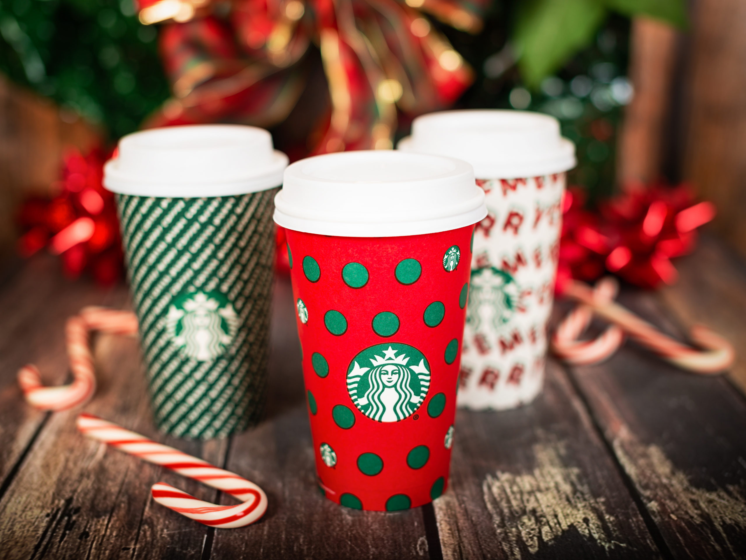 Starbucks and Tim Hortons to Unveil Holiday Menus