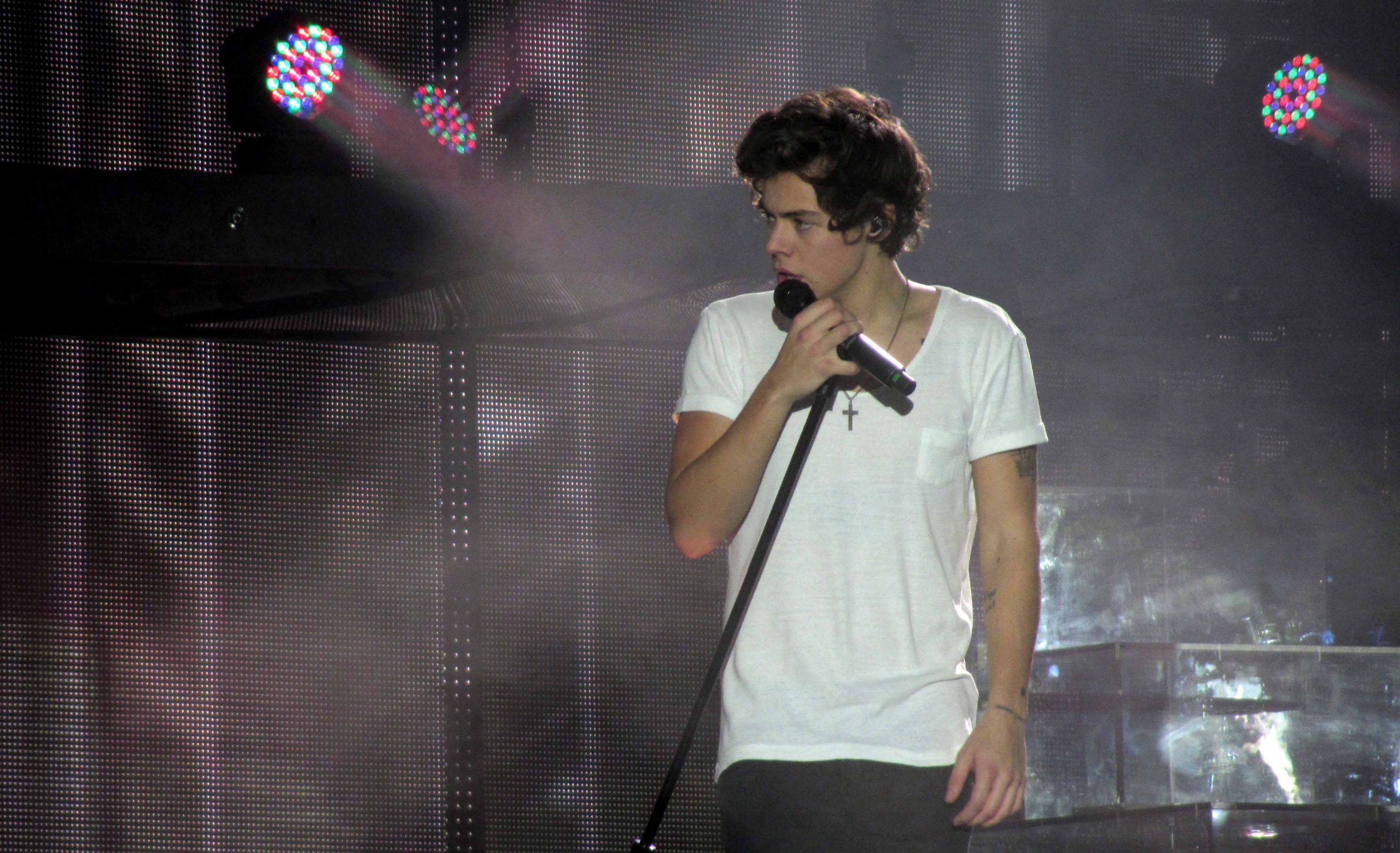 Harry Styles And Olivia Wilde Are Working On A Movie Together… OH AND DATING